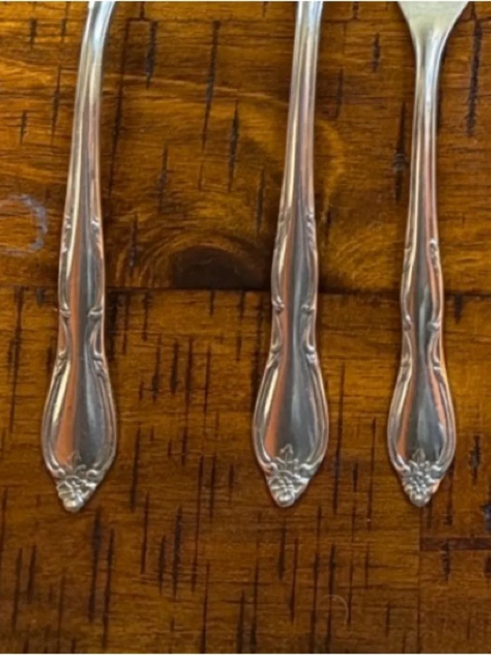 Wm A Rogers Oneida Montclair Stainless Flatware 12 Pc Floral Tip Set
